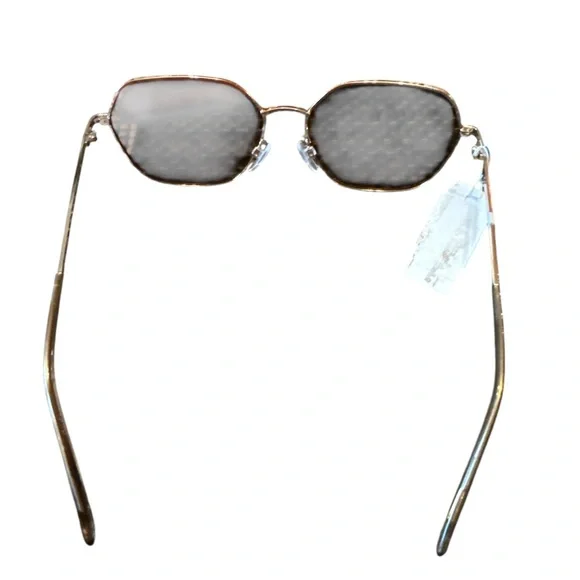 Cole Haan Gold Frame Sunglasses NWT - Picture 2 of 9